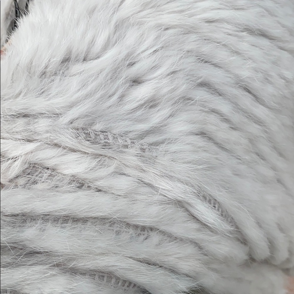 Light grey real rabbit fur vest - Picture 5 of 7